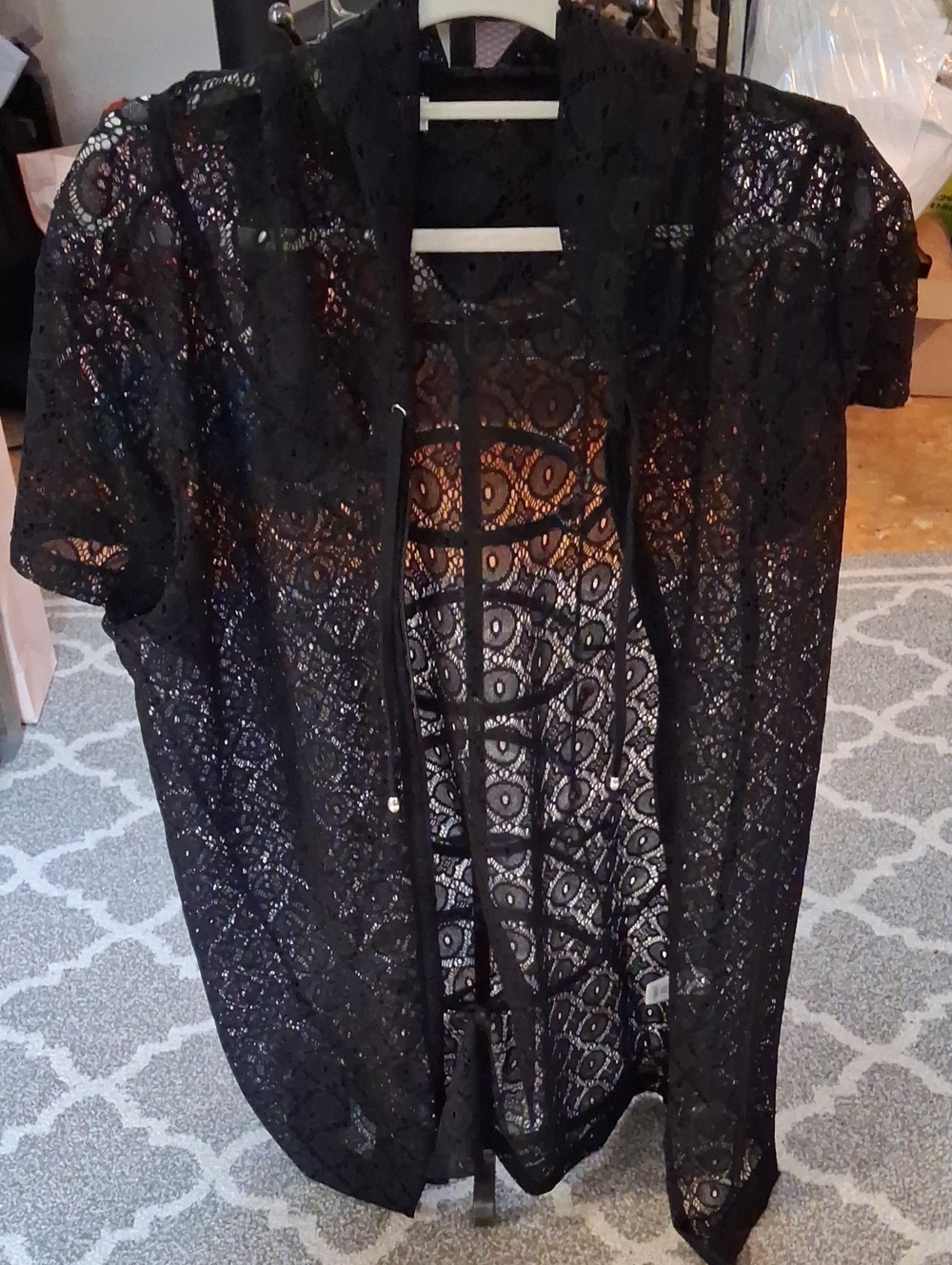 XL Jaclyn Smith Coverup